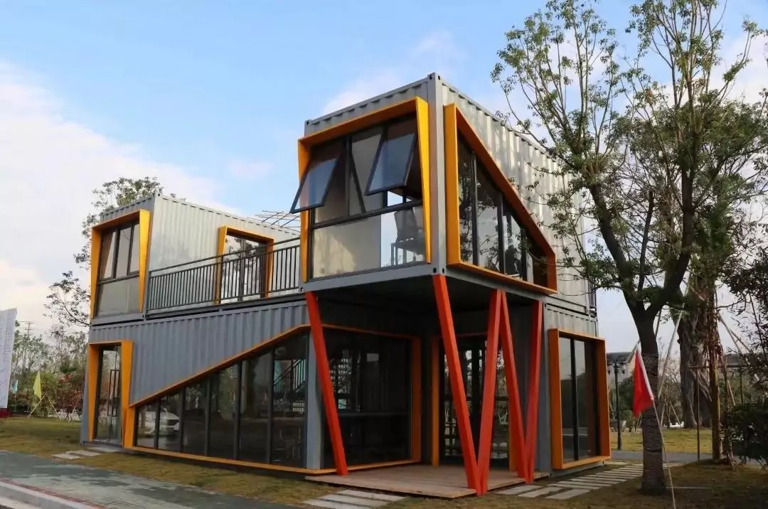 Shipping container houses vs prefabricated container houses – Differences in production processessunlit-tec
