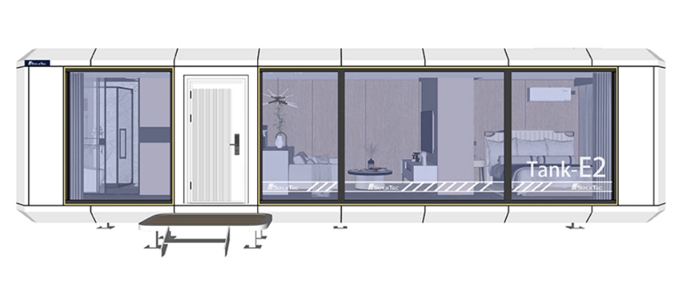 roomy E2 space capsule